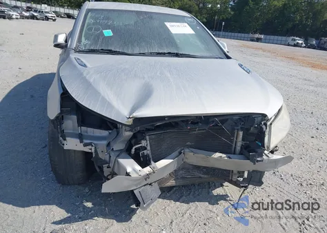 2013 Buick Lacrosse Leather Group z USA, uszkodzony, nr VIN 1G4GC5E37DF232812